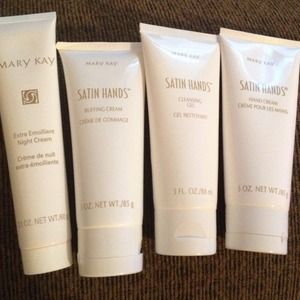 Mary Kay satin hands Reba shirt bbw spa set bundle