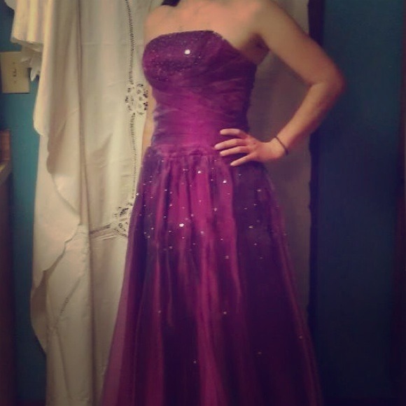 💜Purple Satin Dress Never Been Worn👑