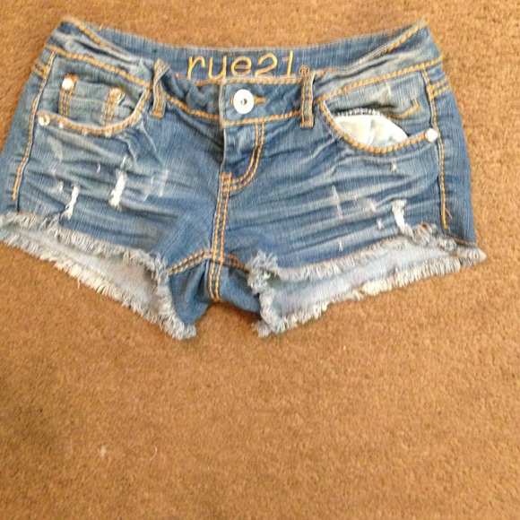 ***SOLD*** Shorts