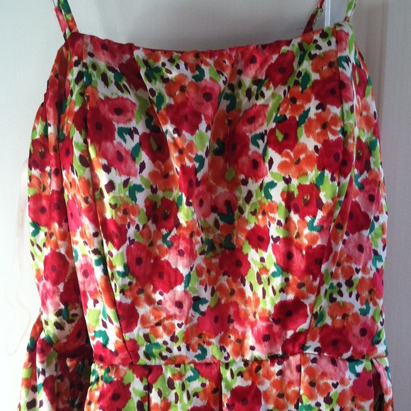 🎯🎯SOLD🎯🎯Pretty Floral dress☺ - Picture 2 of 2