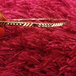Sterling Silver detailed bangle