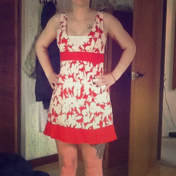 Adorable orange and white summer dress