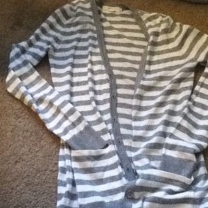 White & gray stripped cardigan