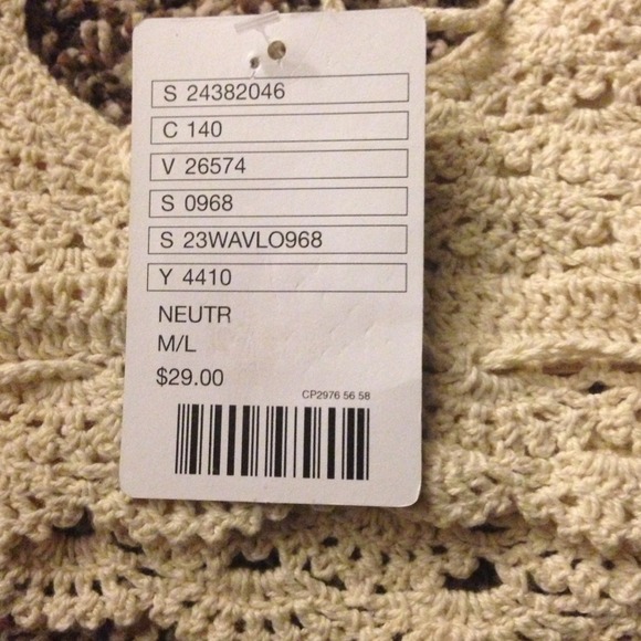 Cute swimsuit/top - Picture 2 of 2