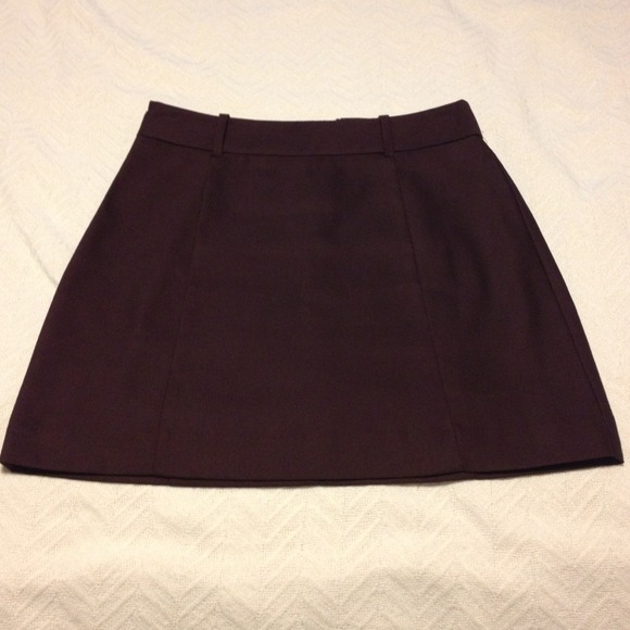 🙅DONATED🙅Plum colored skirt