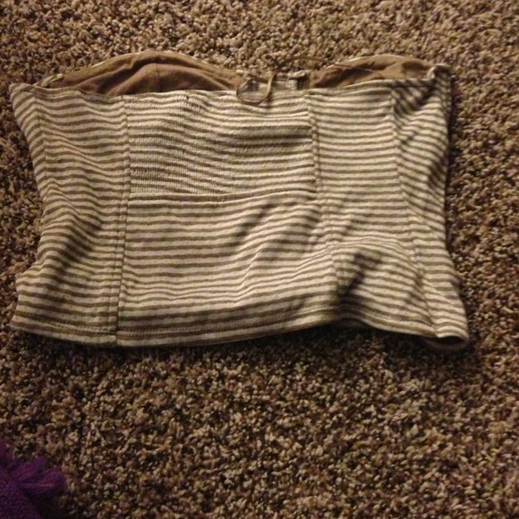 Cropped tube top! - Picture 2 of 2