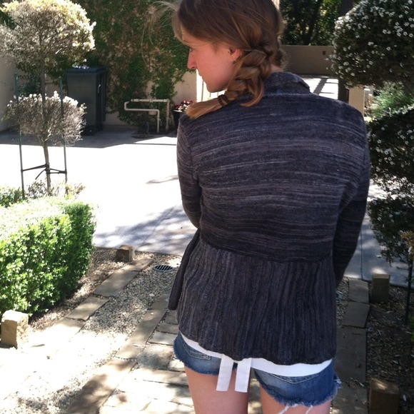 SOLD in bundle! - Picture 2 of 4