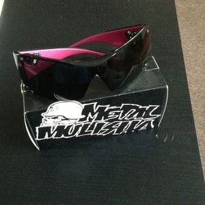 Like new Metal Mulisha sunglasses
