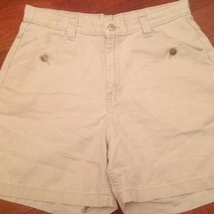 Lee Khaki shorts