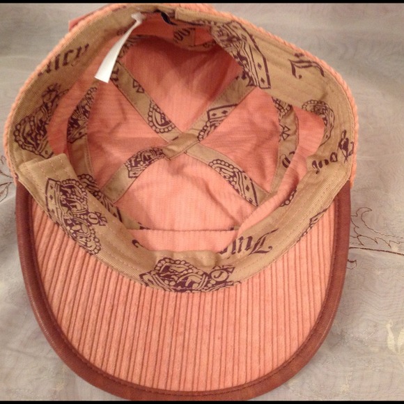 Juicy Couture Textured Baseball Style Hat - Picture 3 of 3