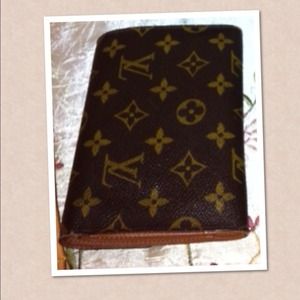 Authentic Vintage Louis Vuitton wallet