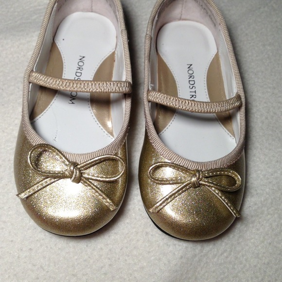 Little Girls ballet shoe SOLD