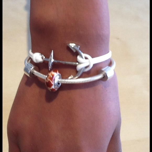 NWOT Off white / cream cord & anchor bracelet