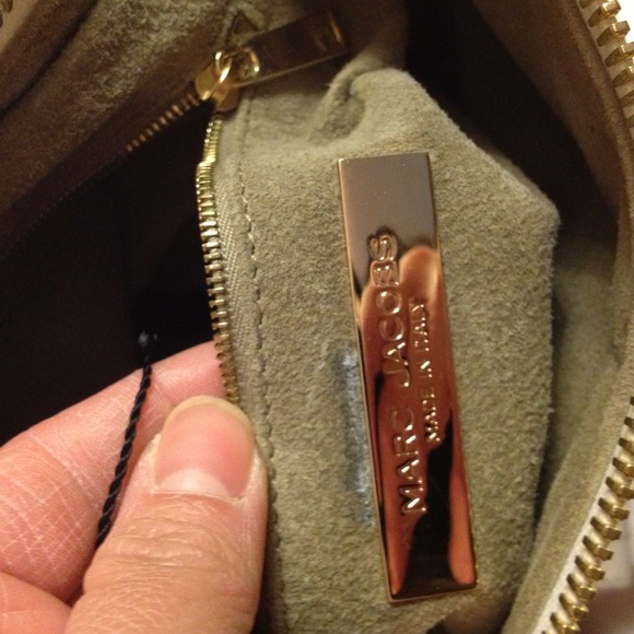 Authentic MARC JACOBS Bag white shoulder - Picture 2 of 4