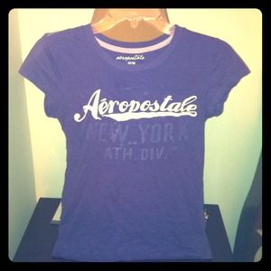Purple Aeropostale graphic tee