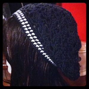 Slouchy Beenie /Beret ✋traded✋
