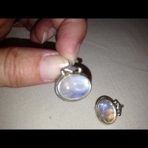 Earrings. Sterling Silver and Moonstone.