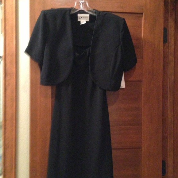 Macy's sl fashions petites size 8 two piece dress