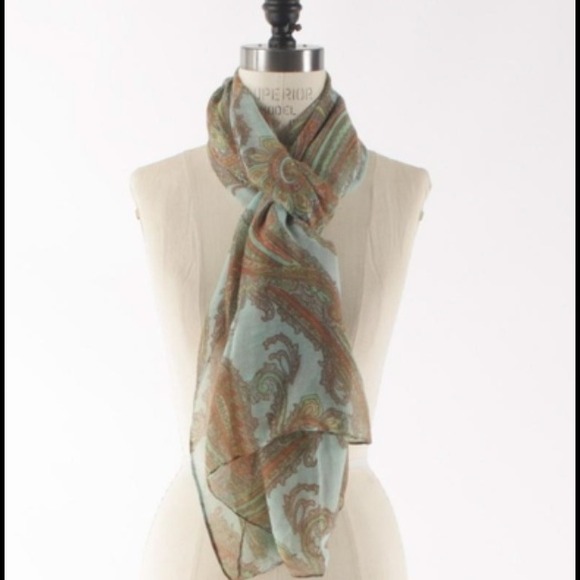 Paisley scarf