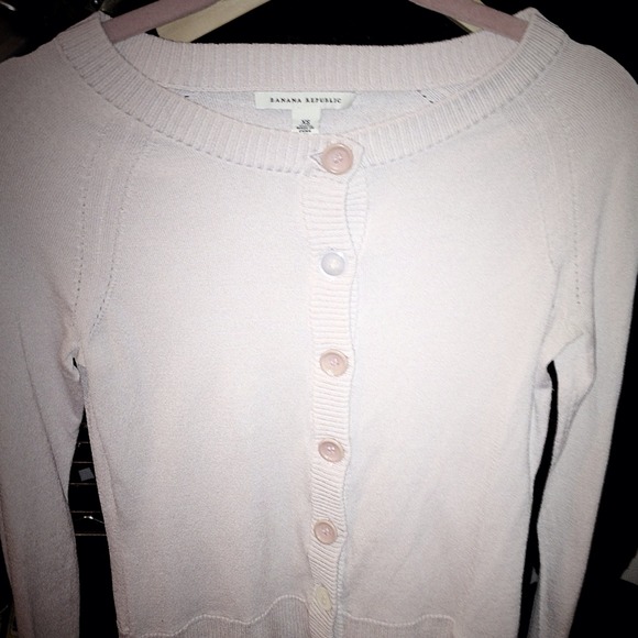 Size small baby pink cardigan, banana republic