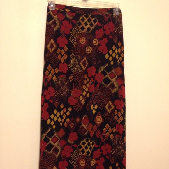 Sale…Floral print skirt