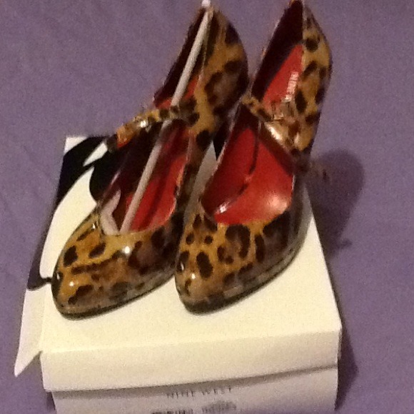 New shoes - Picture 4 of 4