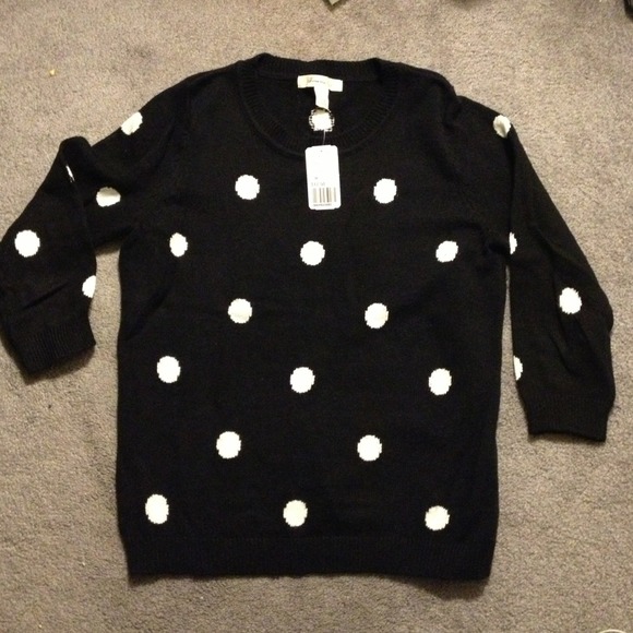 🚫SOLD🚫NWT Forever 21 Dot Sweater size M
