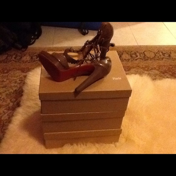 Rare sandals Louboutin brand new - Picture 1 of 3