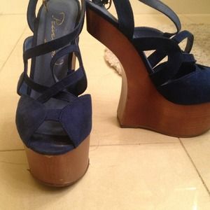 Jeffrey Campbell inspired gravity heel