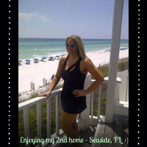 💋POSH AMBASSADOR💋 - Picture 2 of 5