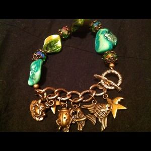 Vintage style bracelet (new)