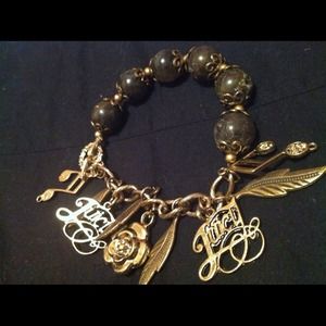 Juicy!!! Vintage style bracelet (NEW)