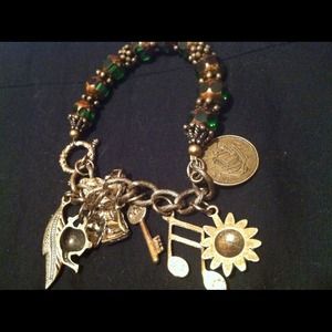 Vintage style bracelet (new)