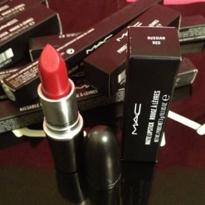 AUTHENTIC "Russian Red" MAC LIPSTICK