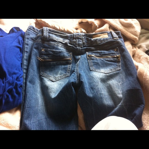 No longer wear - Picture 2 of 3