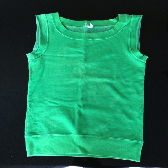 Joie sleeveless top small