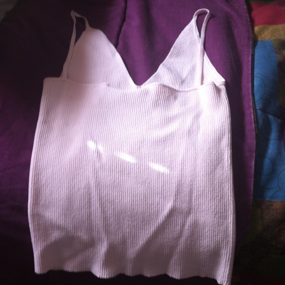 💕Pretty pink tank top💕✂PRICE CUT✂ - Picture 2 of 3