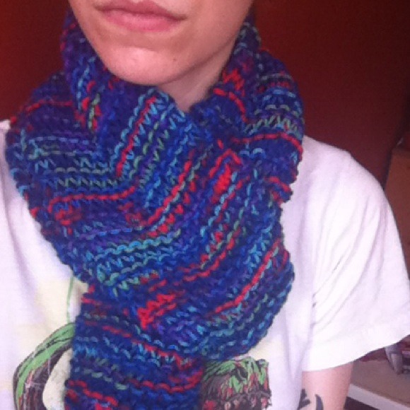 Hand knit scarf