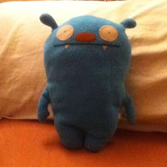 Ugly doll! Big toe! - Picture 2 of 4