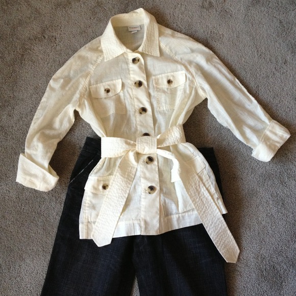 Cream button down top with tie.