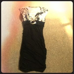 Pretty little tight dress that is knee high!!!
