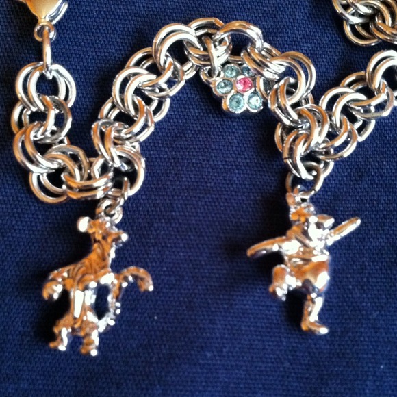 ✨Traded✨Charm bracelet - Picture 2 of 4