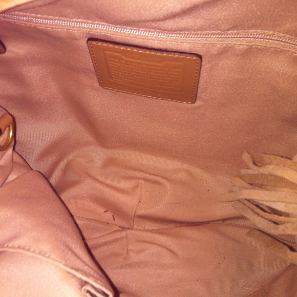 ***SOLD**** Authentic Coach Suede Handbag - Picture 3 of 3
