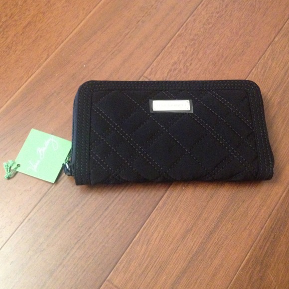 Black Vera Bradley wallet