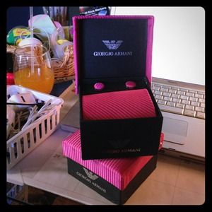 🔴Brand New - Pink Tie/Cuff Link/Handkerchief Set