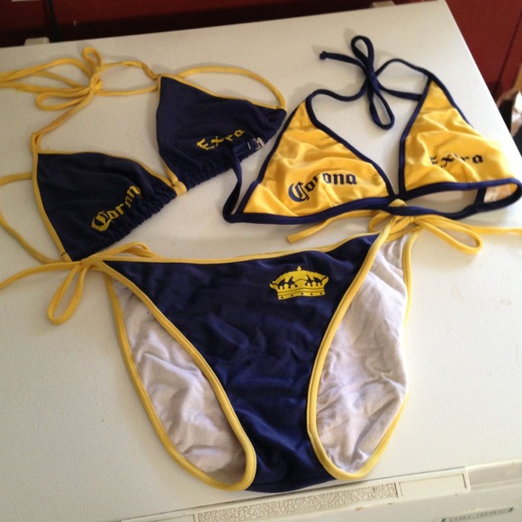 Corona bikini