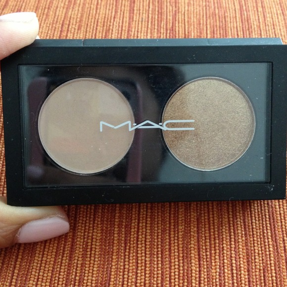 💢SOLD💢Mac eyeshadow vegasbaby