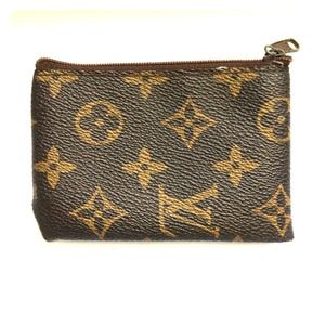 Louis Vuitton change purse