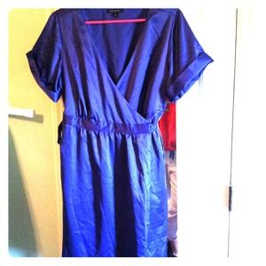Nwot banana republic purple wrap dress