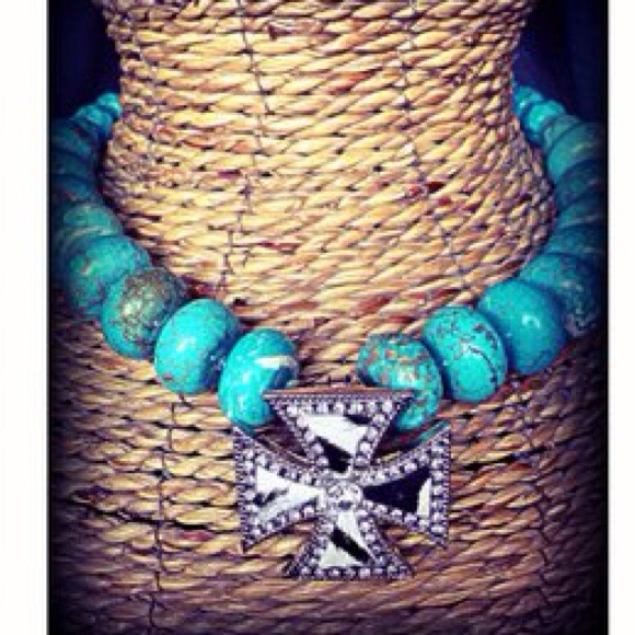 Handmade turquoise necklace w/ detachable pendant